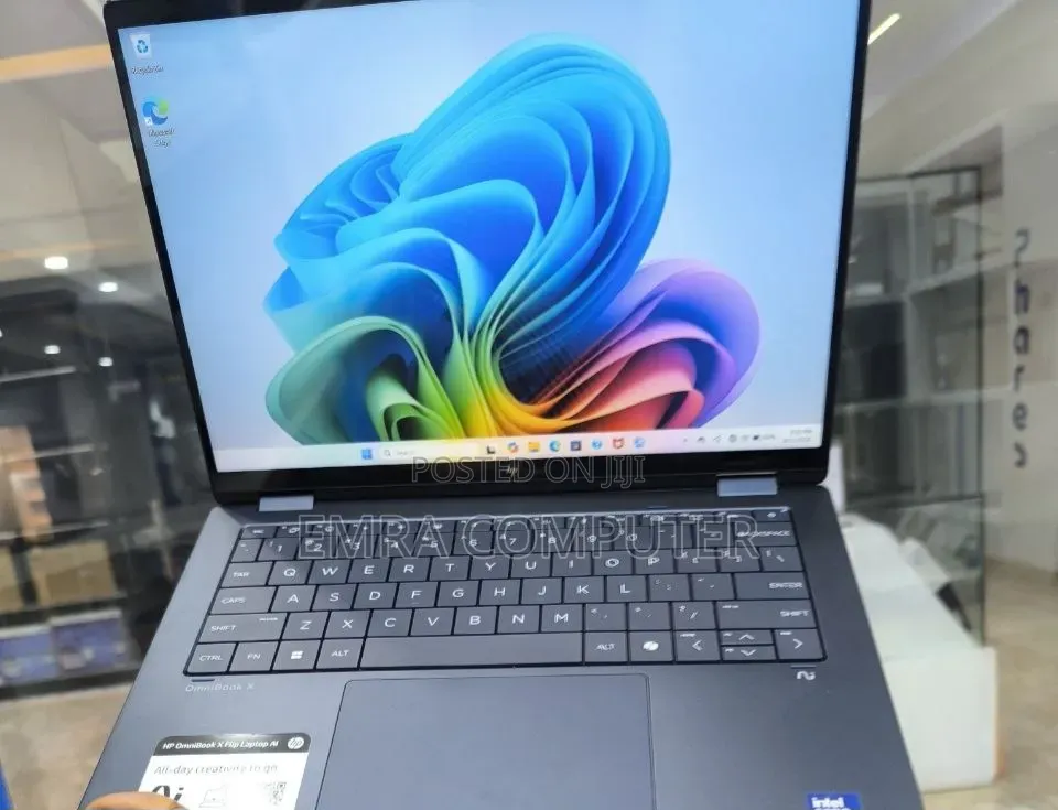 New Laptop HP 16GB Intel Core Ultra 7 SSD 1T