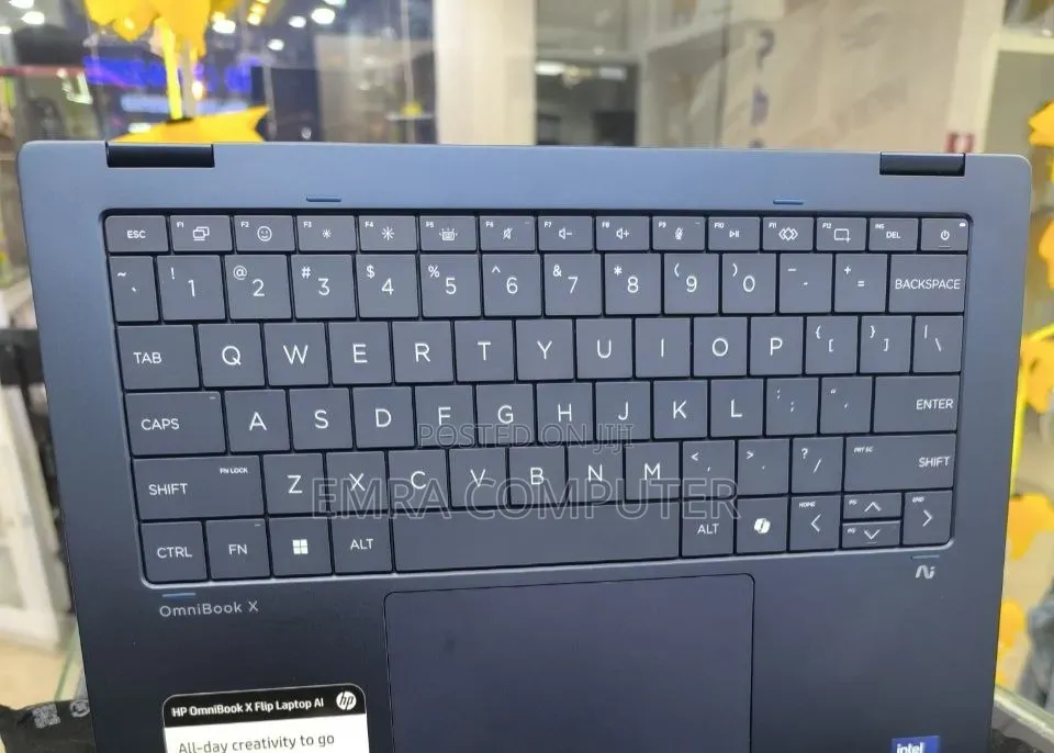 New Laptop HP 16GB Intel Core Ultra 7 SSD 1T