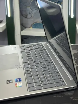 New Laptop HP Stream Notebook 16GB Intel Core i7 SSD 512GB