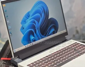 New Laptop Dell G15 5510 16GB AMD Ryzen 7 SSD 512GB