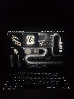New Laptop Apple MacBook Pro 2023 M3 8GB Apple M3 SSD 512GB