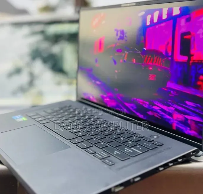 New Laptop Asus ROG Zephyrus G15 16GB Intel Core i7 SSD 512GB