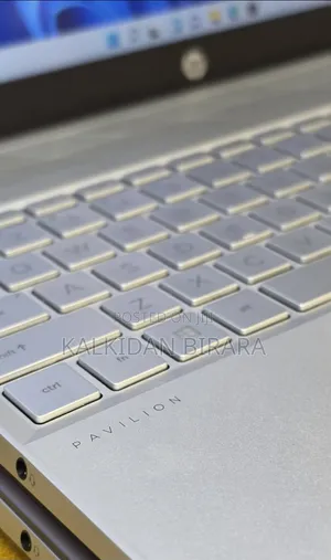 New Laptop HP Pavilion 14 16GB Intel Core i7 SSD 512GB