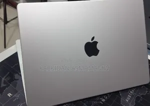 New Laptop Apple MacBook Pro 2024 M4 16GB Apple M4 SSD 512GB