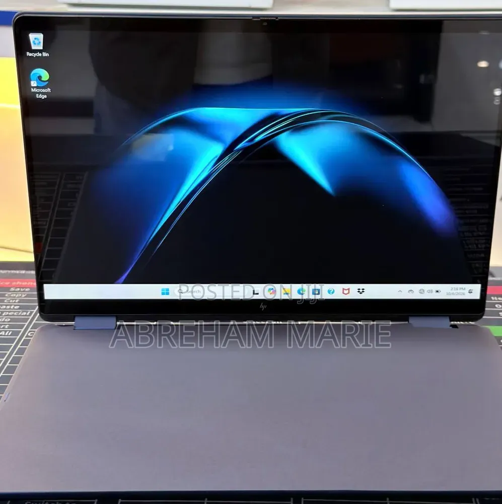 New Laptop HP OmniBook X Flip 14" 24GB Intel Core Ultra 7 SSD 512GB