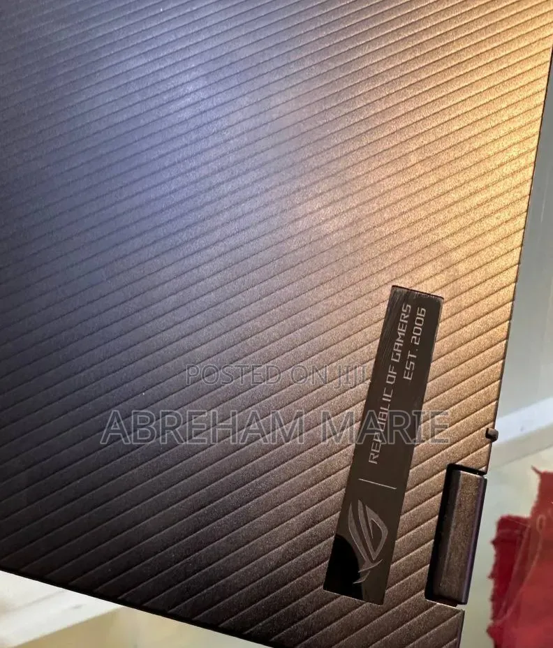 New Laptop Asus ROG Strix G16 G614 16GB AMD Ryzen 9 SSD 512GB