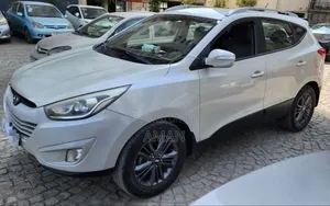 Hyundai Tucson 2015 White