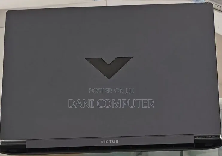 New Laptop HP Victus 15 16GB AMD Ryzen 7 SSD 512GB
