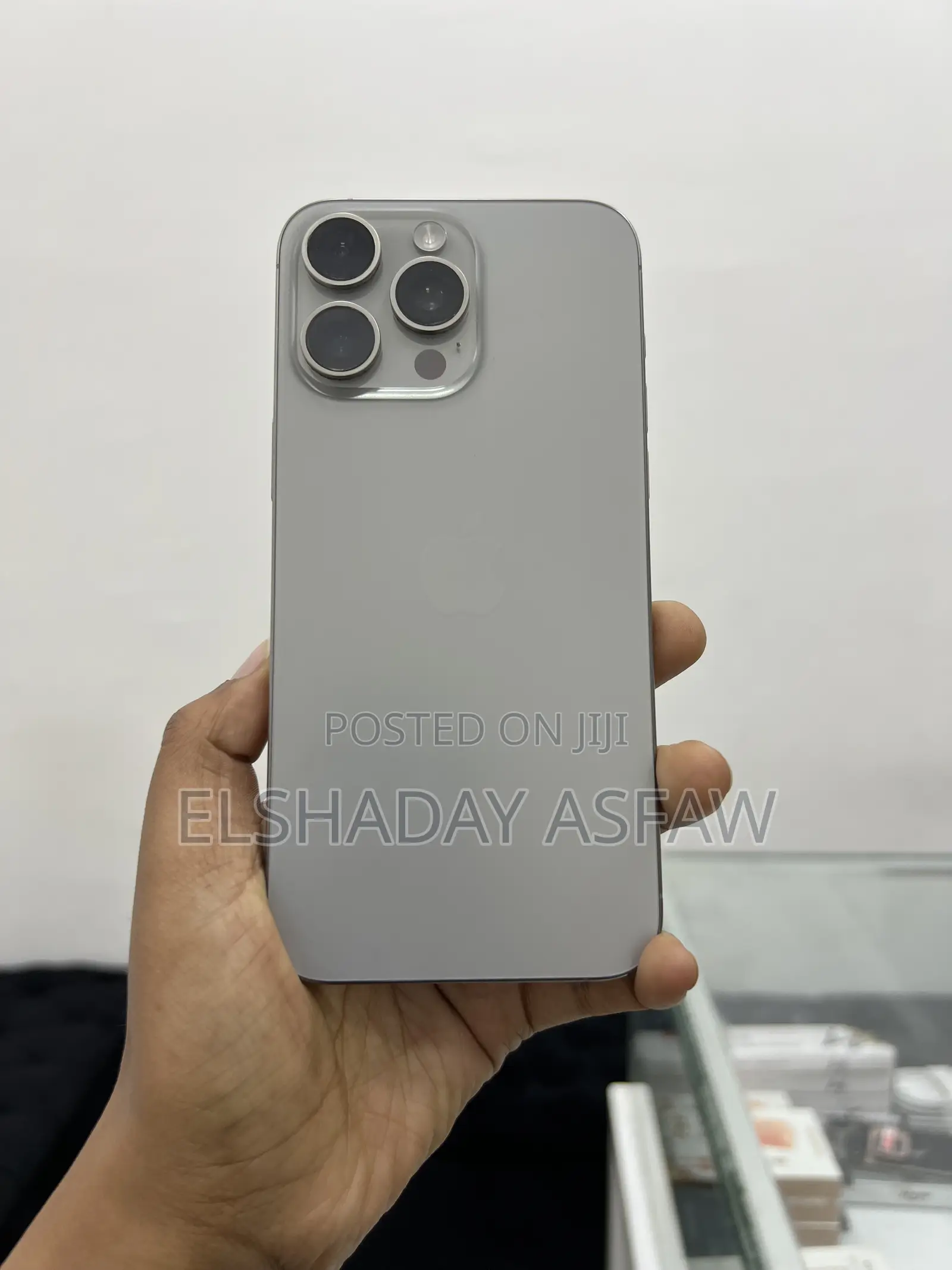 Apple iPhone 15 Pro Max 256 GB