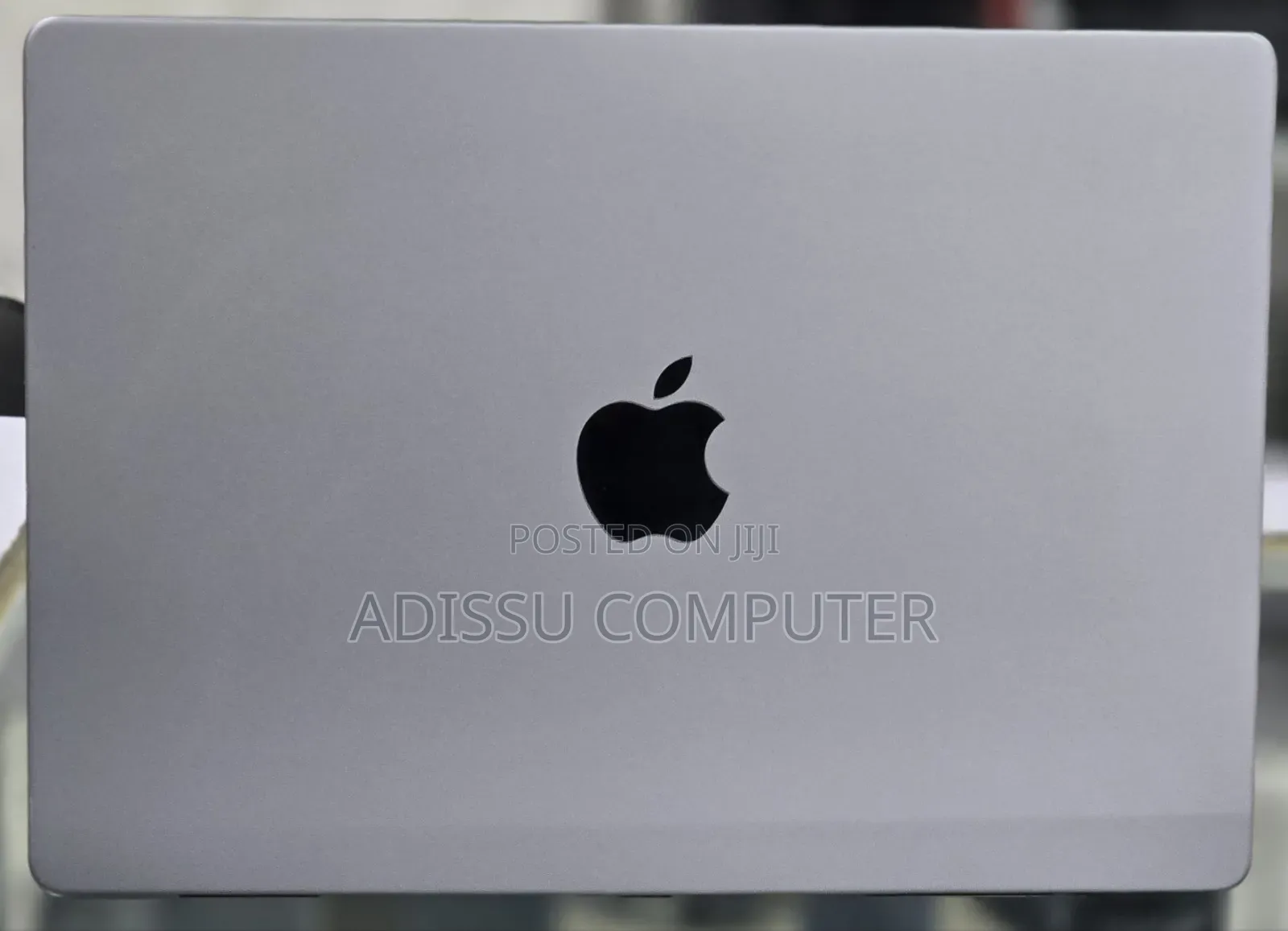 New Laptop Apple MacBook Pro 2021 M1 16GB Apple M1 Pro SSD 512GB