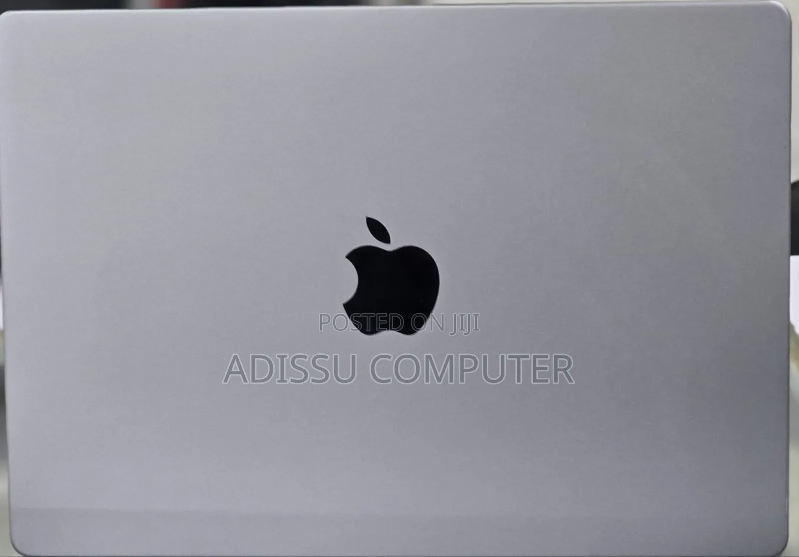 New Laptop Apple MacBook Pro 2021 M1 16GB Apple M1 Pro SSD 512GB