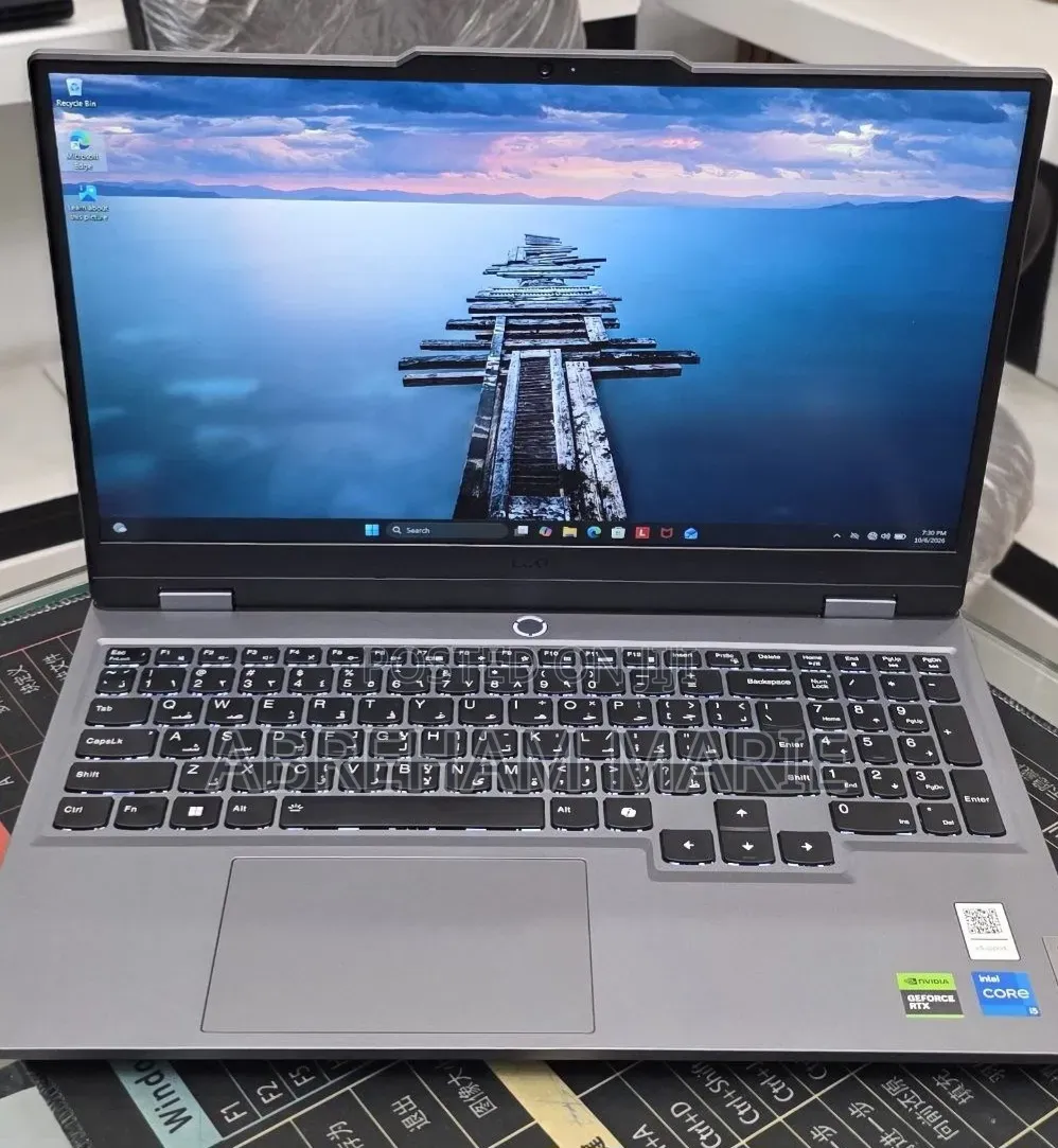 New Laptop Lenovo LOQ 15AHP10 8GB Intel Core i5 SSD 512GB