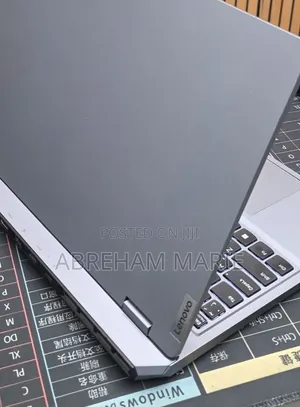 New Laptop Lenovo LOQ 15AHP10 8GB Intel Core i5 SSD 512GB