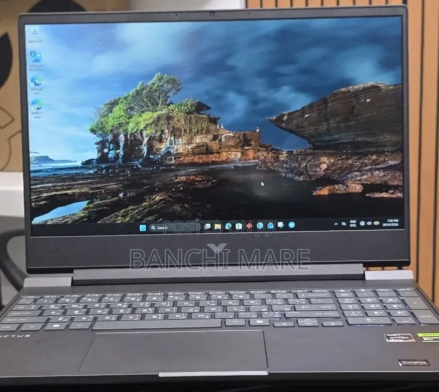 New Laptop HP Victus 16 8GB AMD Ryzen 7 SSD 512GB
