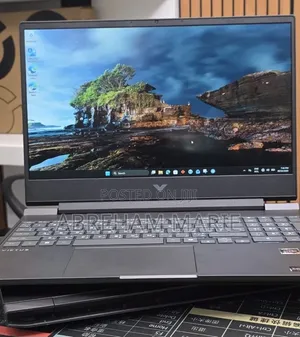 New Laptop HP Victus 16 8GB AMD Ryzen 7 SSD 512GB