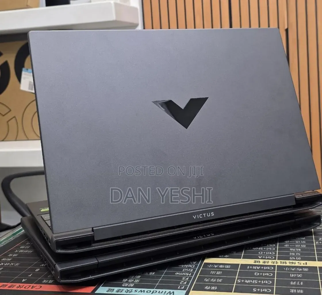 New Laptop HP Victus 15 8GB AMD Ryzen 5 SSD 512GB