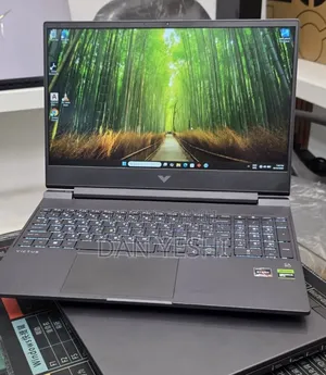New Laptop HP Victus 15 8GB AMD Ryzen 5 SSD 512GB