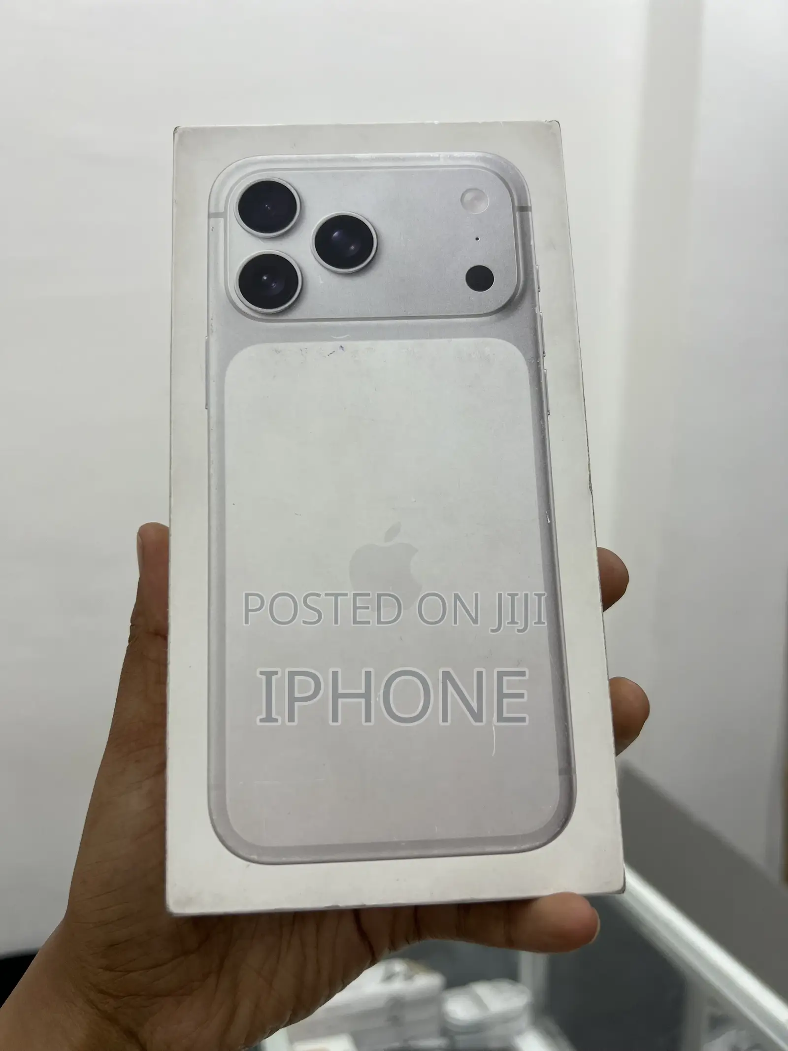 New Apple iPhone 17 Pro Max 256 GB White