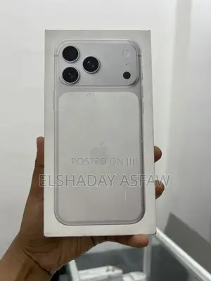 New Apple iPhone 17 Pro Max 256 GB White