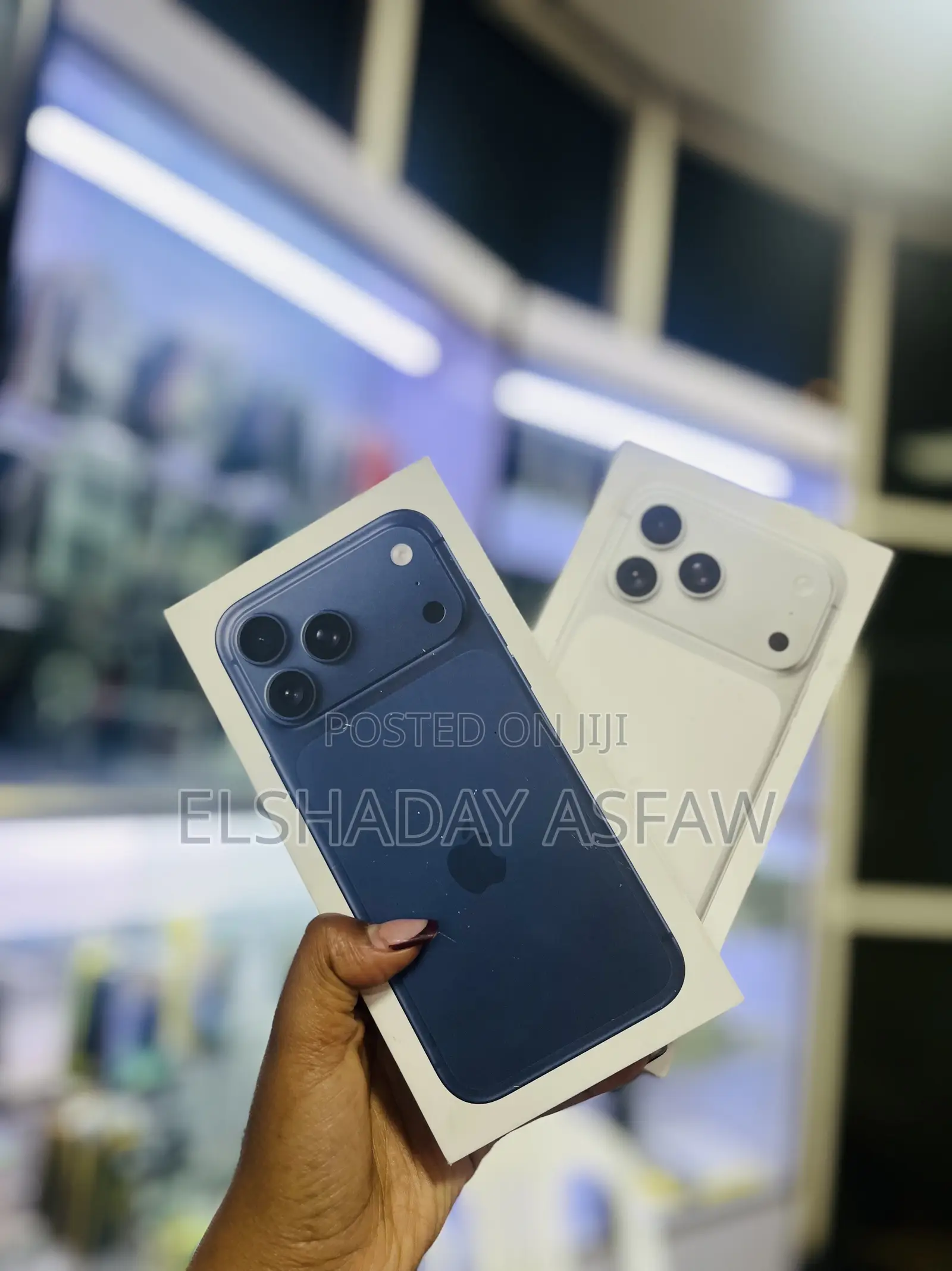 New Apple iPhone 17 Pro Max 256 GB White