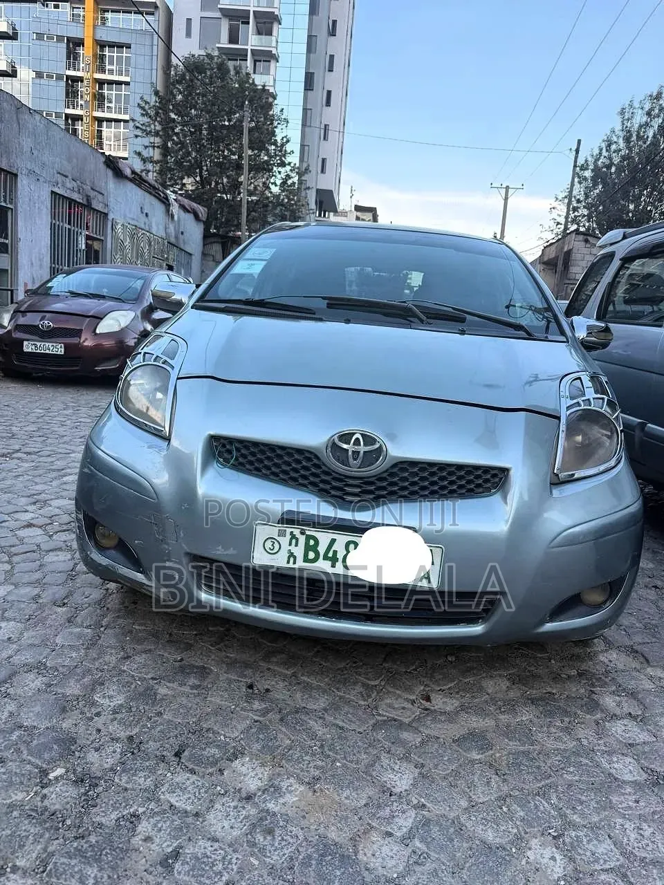Toyota Yaris Base Hatchback 3dr 2010 Silver