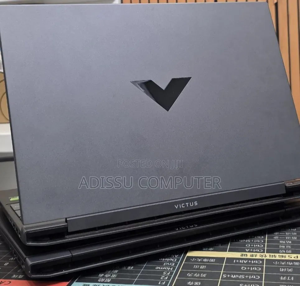 New Laptop HP Victus 16 8GB AMD Ryzen 7 SSD 512GB