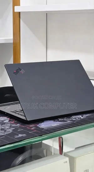 New Laptop Lenovo ThinkPad X1 Carbon 16GB Intel Core i7 SSD 512GB