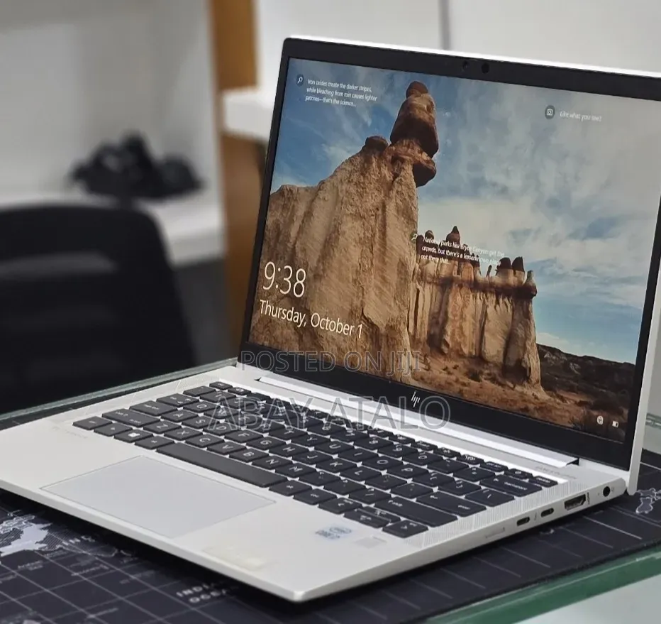New Laptop HP EliteBook 830 G8 16GB Intel Core i7 SSD 512GB