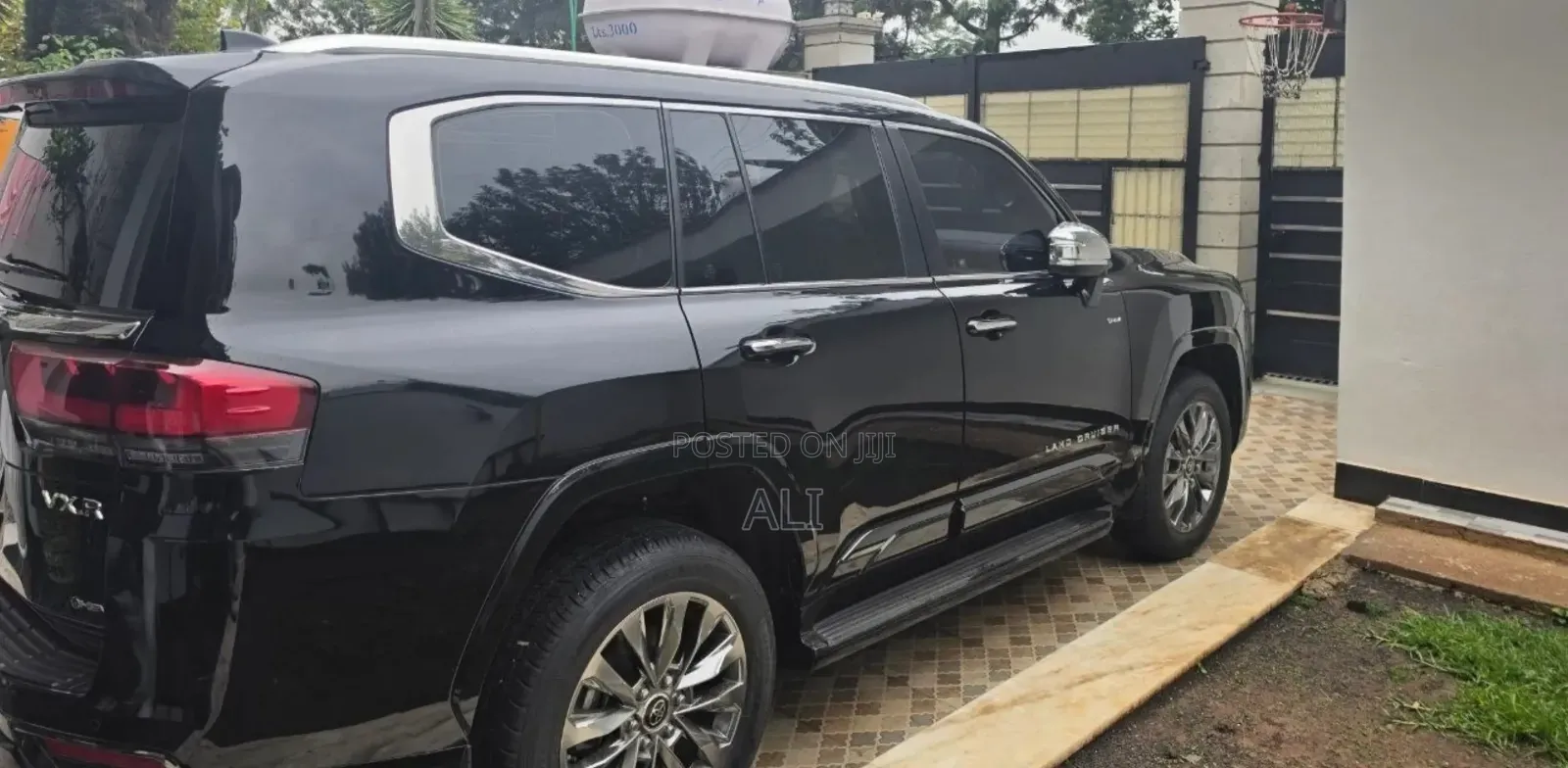 New Toyota Land Cruiser 2025 Teal