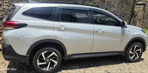 Toyota Rush 2023 Silver