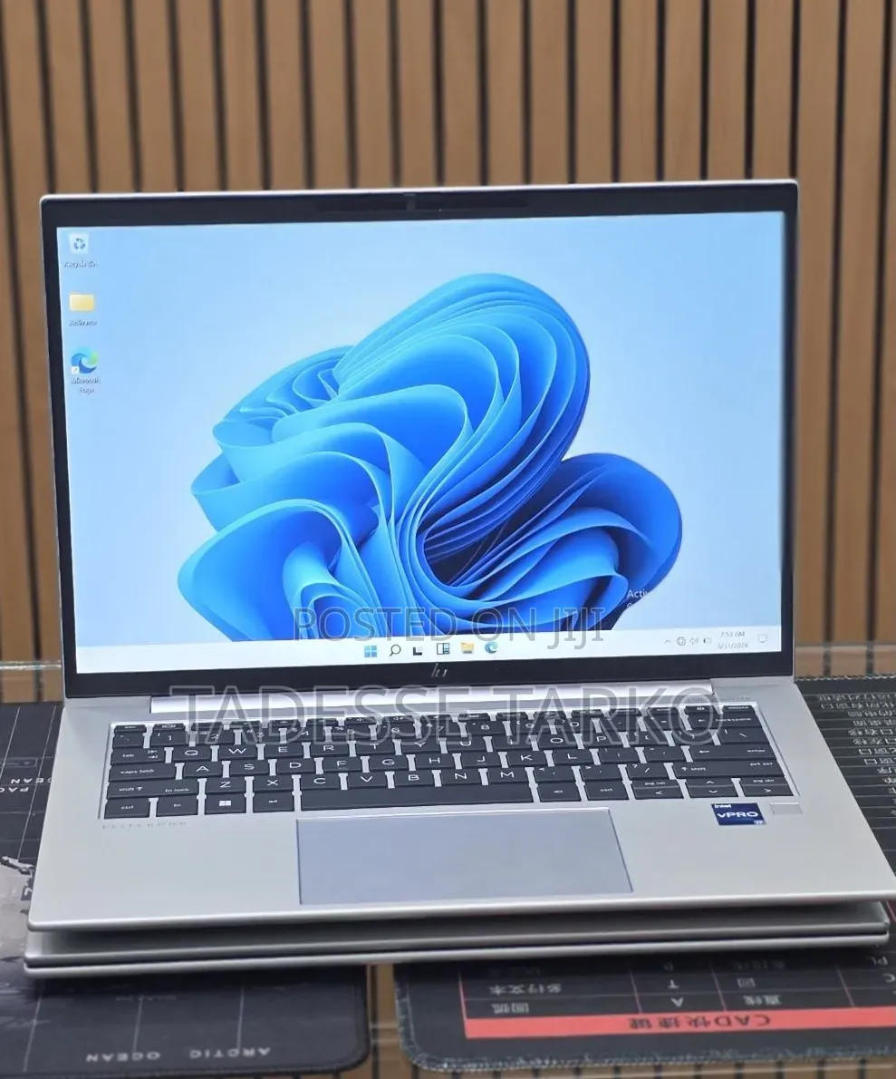New Laptop HP EliteBook 840 G9 16GB Intel Core i7 SSD 512GB