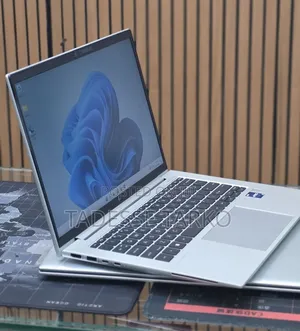 New Laptop HP EliteBook 840 G10 16GB Intel Core i7 SSD 512GB