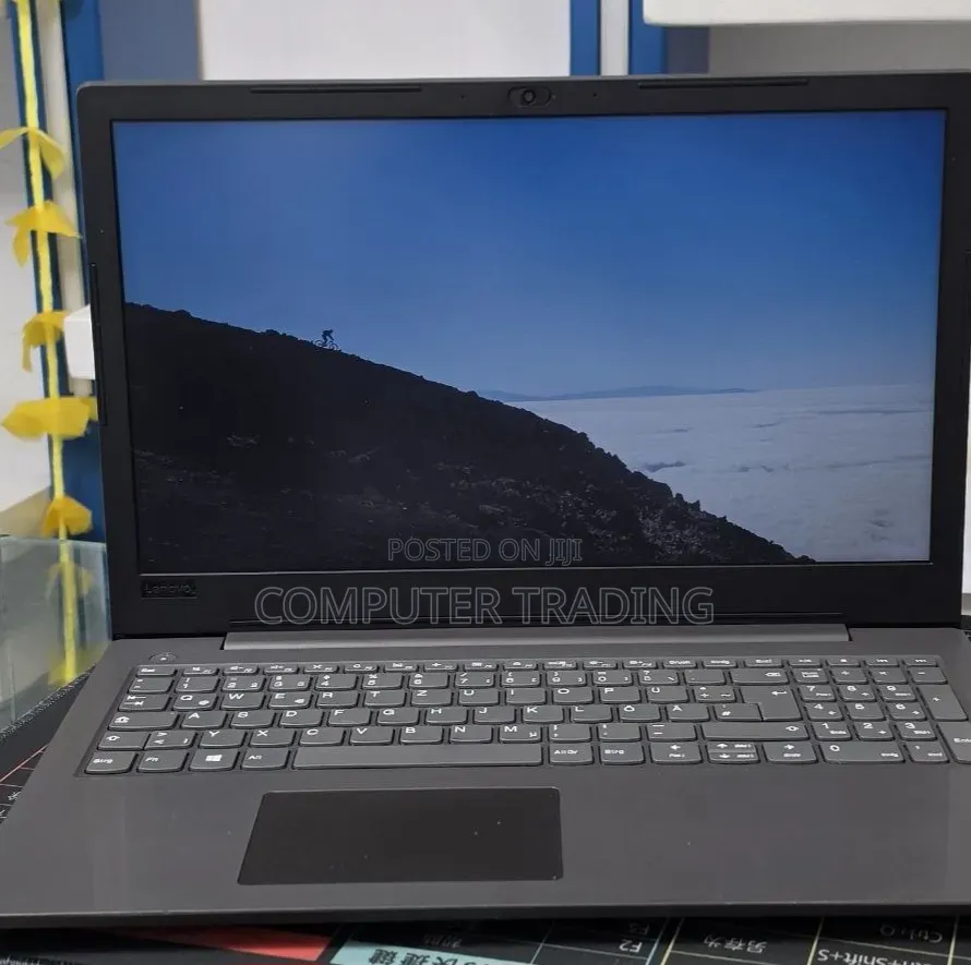 New Laptop Lenovo Ideapad 3 8GB Intel Core 3 HDD 1T