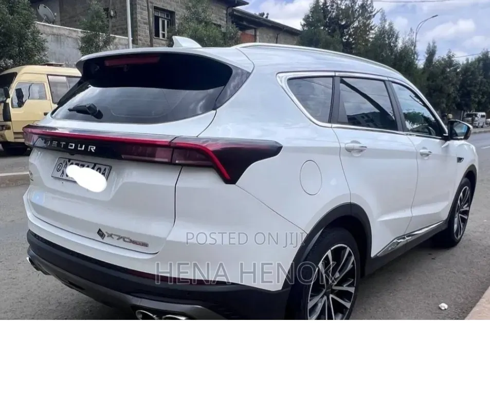 Jetour X70 Plus 2022 White