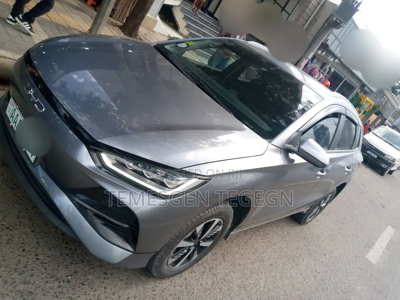 BYD E2 43 kWh 94 hp FWD 2025 Silver