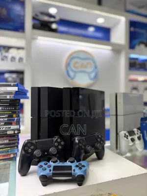 PlayStation 4 Fat ~ 5games + Fc25 Installed ~ With 2 Joystick