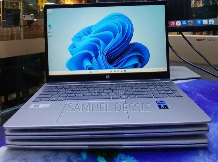 New Laptop HP Stream Notebook 16GB Intel Core i7 SSD 1T