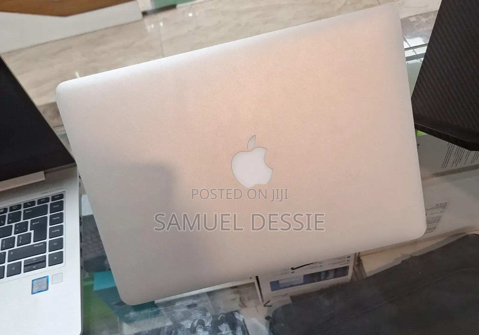 New Laptop Apple MacBook Pro 2015 16GB Intel Core i5 SSD 256GB