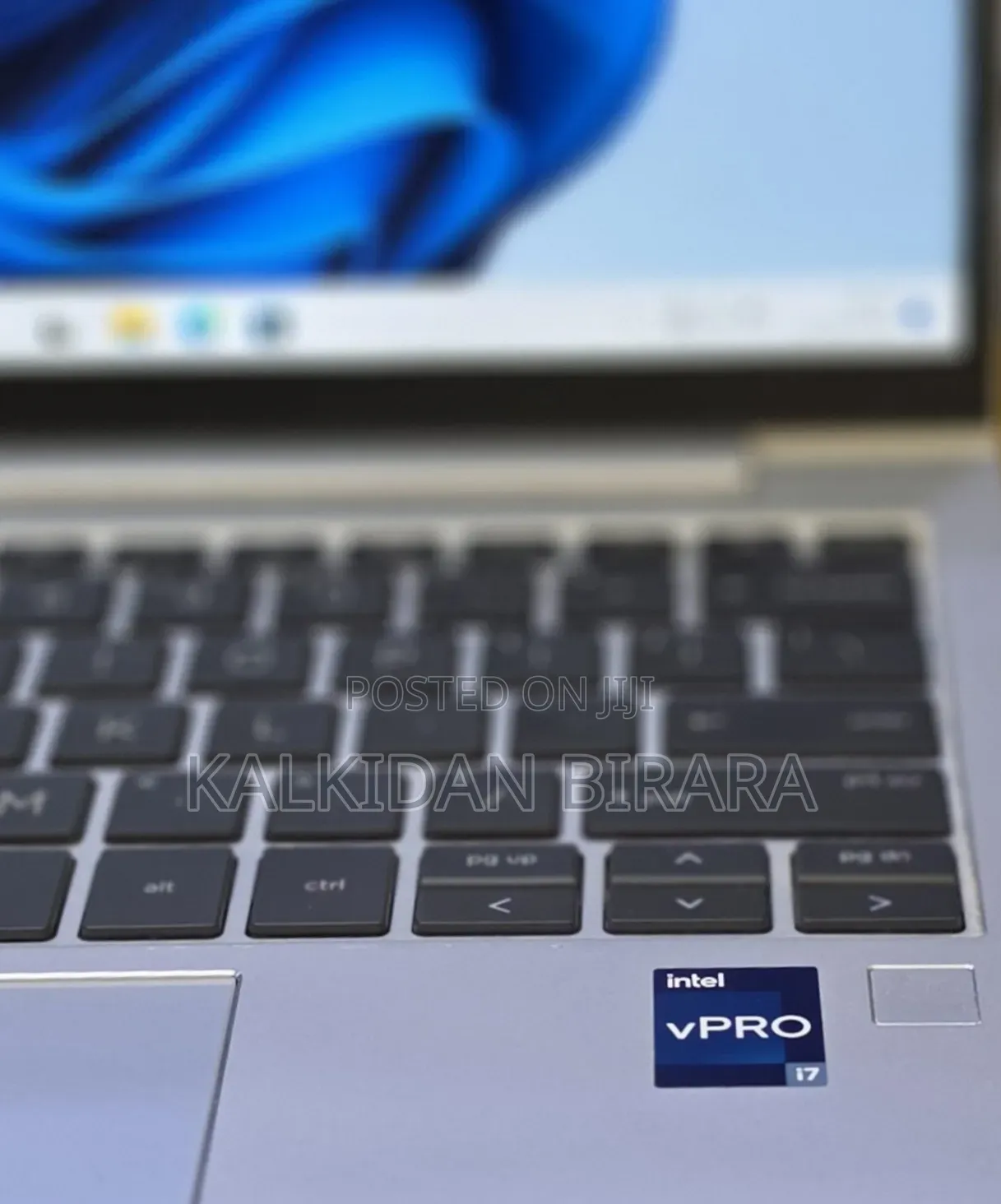 New Laptop HP EliteBook 830 G9 16GB Intel Core i7 SSD 512GB