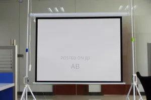 Projector Screen