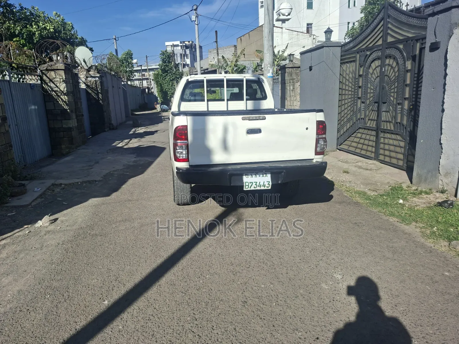 Toyota Hilux SR 4x4 2015 White