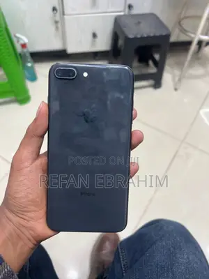 Apple iPhone 8 Plus 64 GB Black