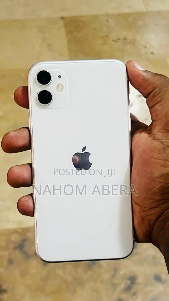 Apple iPhone 11 64 GB White