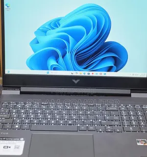 New Laptop HP Victus 15 8GB AMD Ryzen 5 SSD 512GB