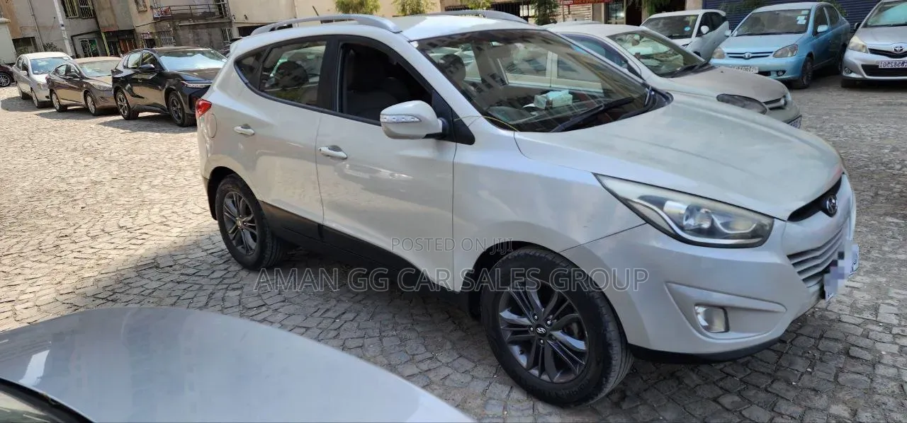 Hyundai Tucson 2015 White