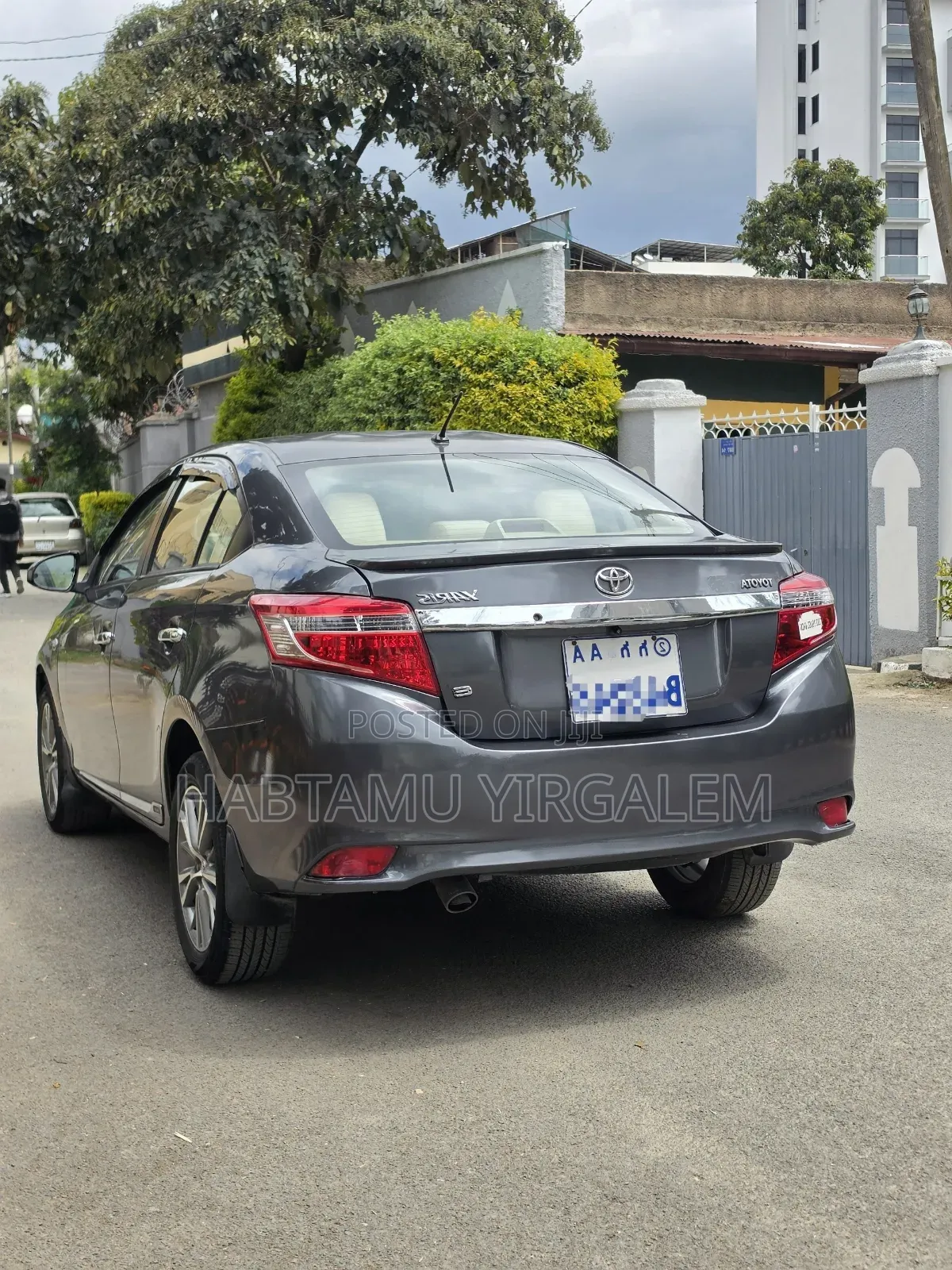 Toyota Yaris 2014 Gray