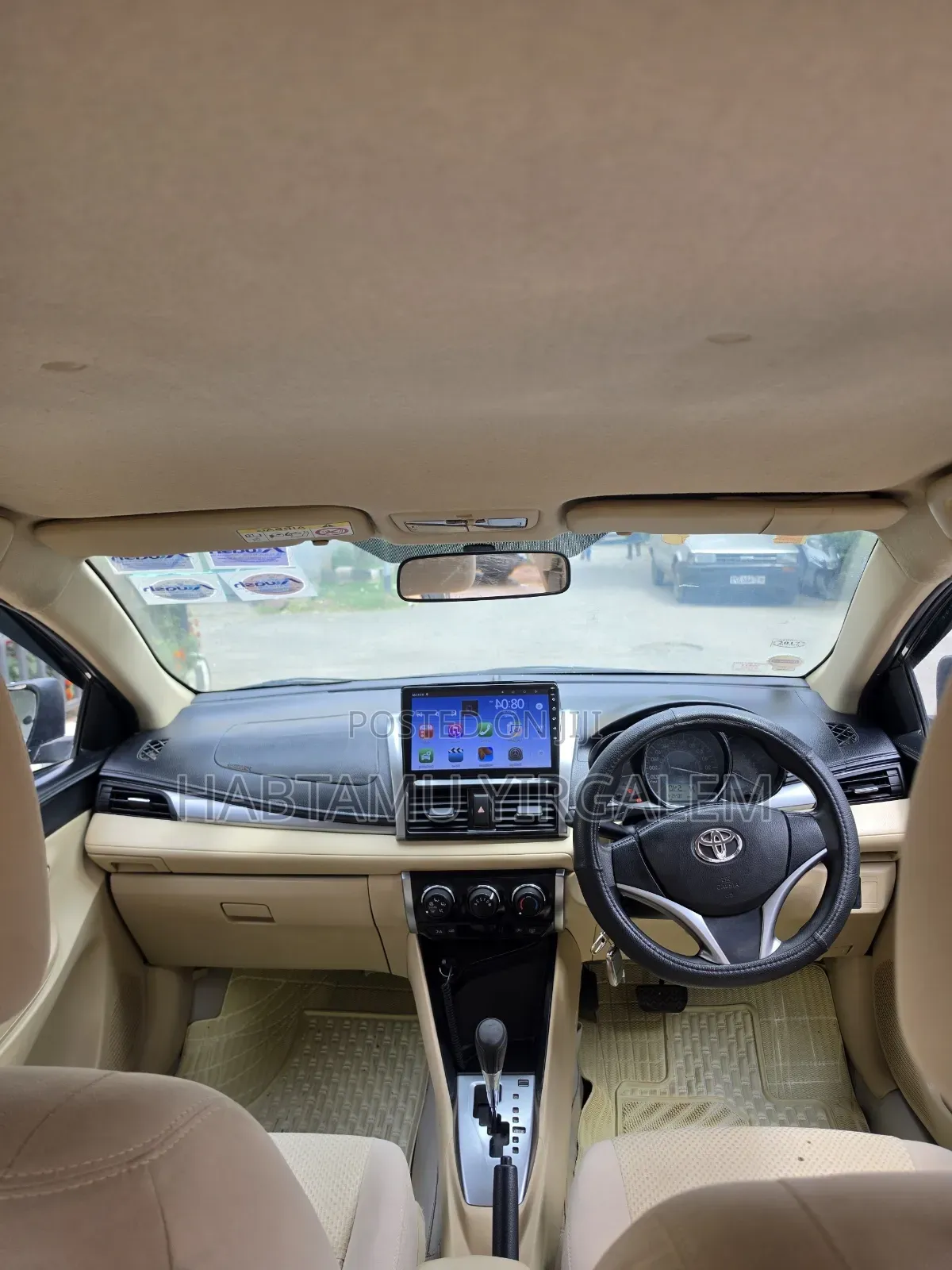 Toyota Yaris 2014 Gray