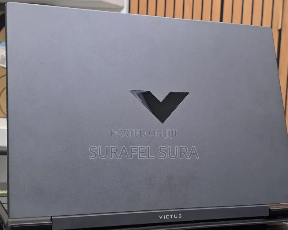 New Laptop HP Victus 15 8GB AMD Ryzen 5 SSD 512GB