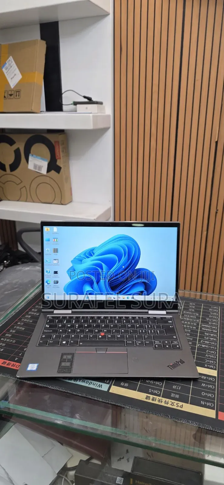 New Laptop Lenovo ThinkPad X1 Yoga Gen 8 16GB Intel Core i7 SSD 512GB