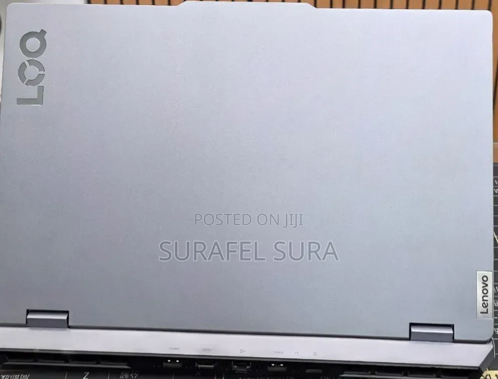 New Laptop Lenovo LOQ 15AHP10 8GB Intel Core i5 SSD 512GB